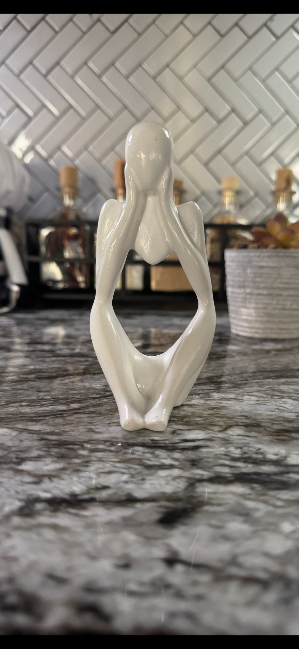 3½" Abstract Ceramic/Resin Figurine – Modern Feminine Décor