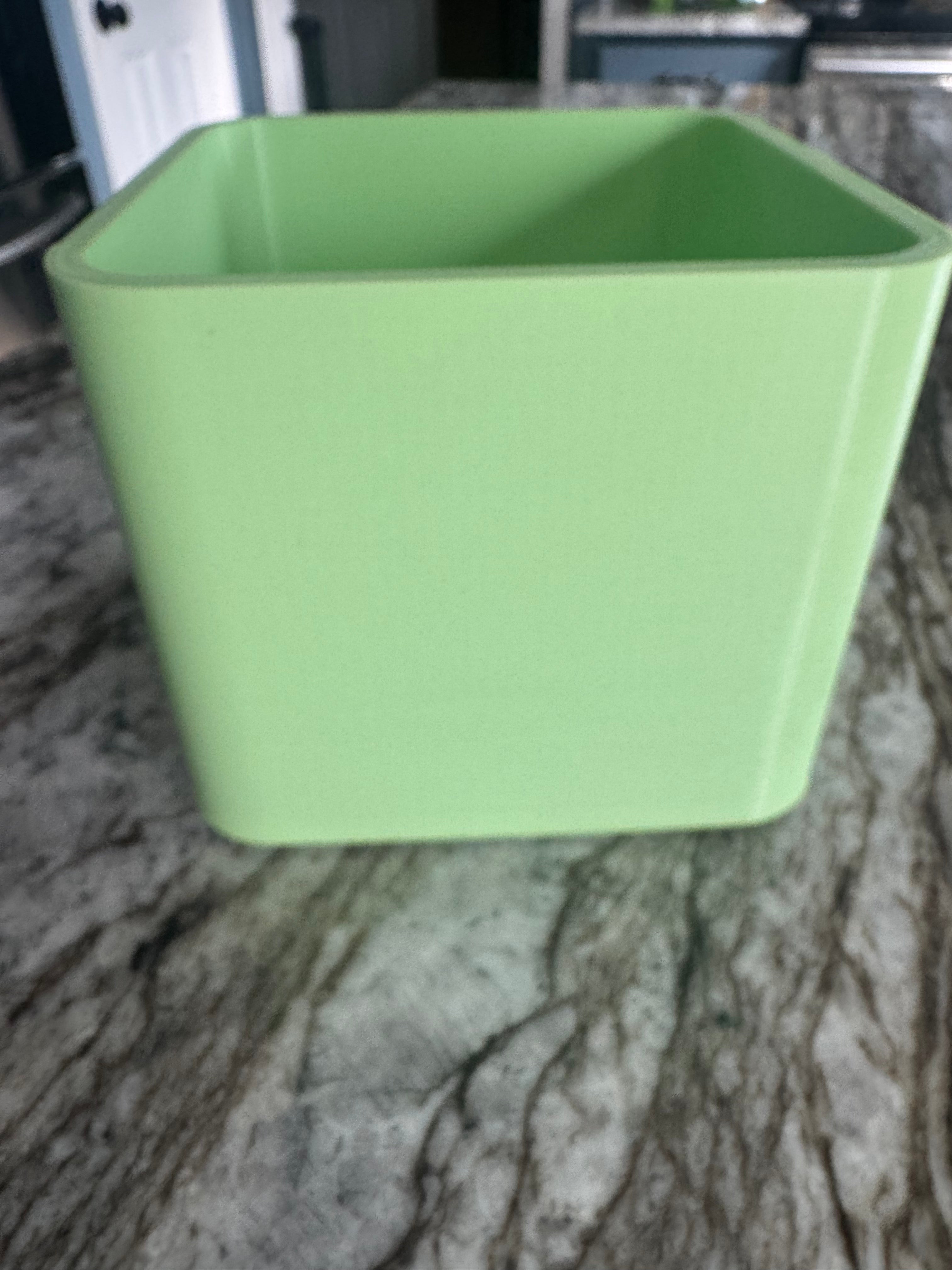 5 inch tall 21 1/2 circumference planter