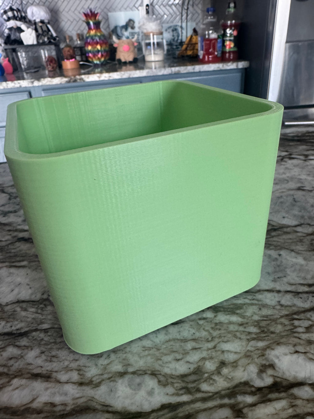 5 inch tall 21 1/2 circumference planter