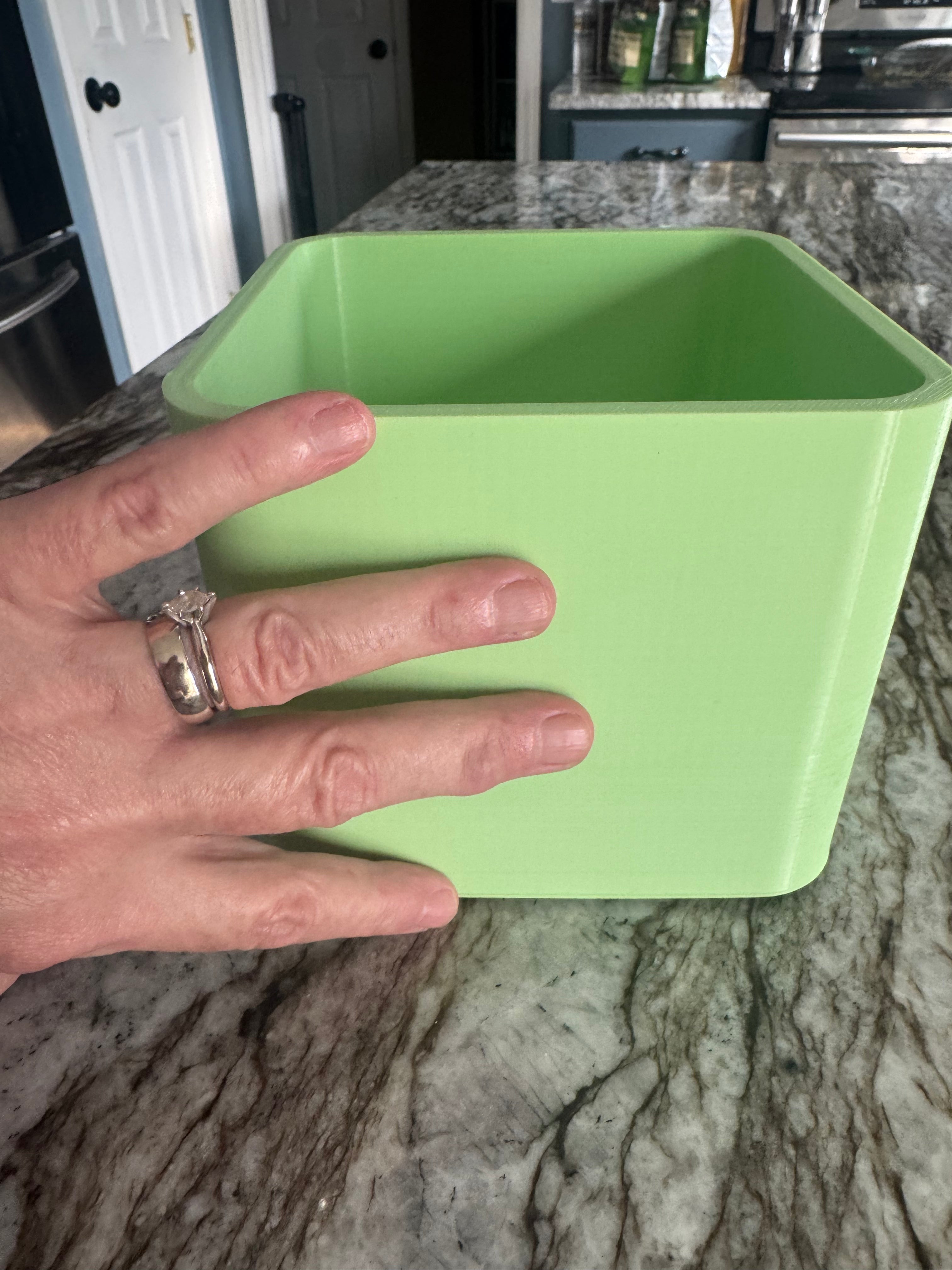 5 inch tall 21 1/2 circumference planter